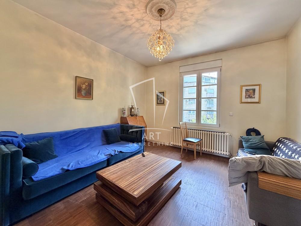 Stan na prodaju u Beogradu, Vračar (Hram), dvosoban, 56m2, cena 315000 evra
