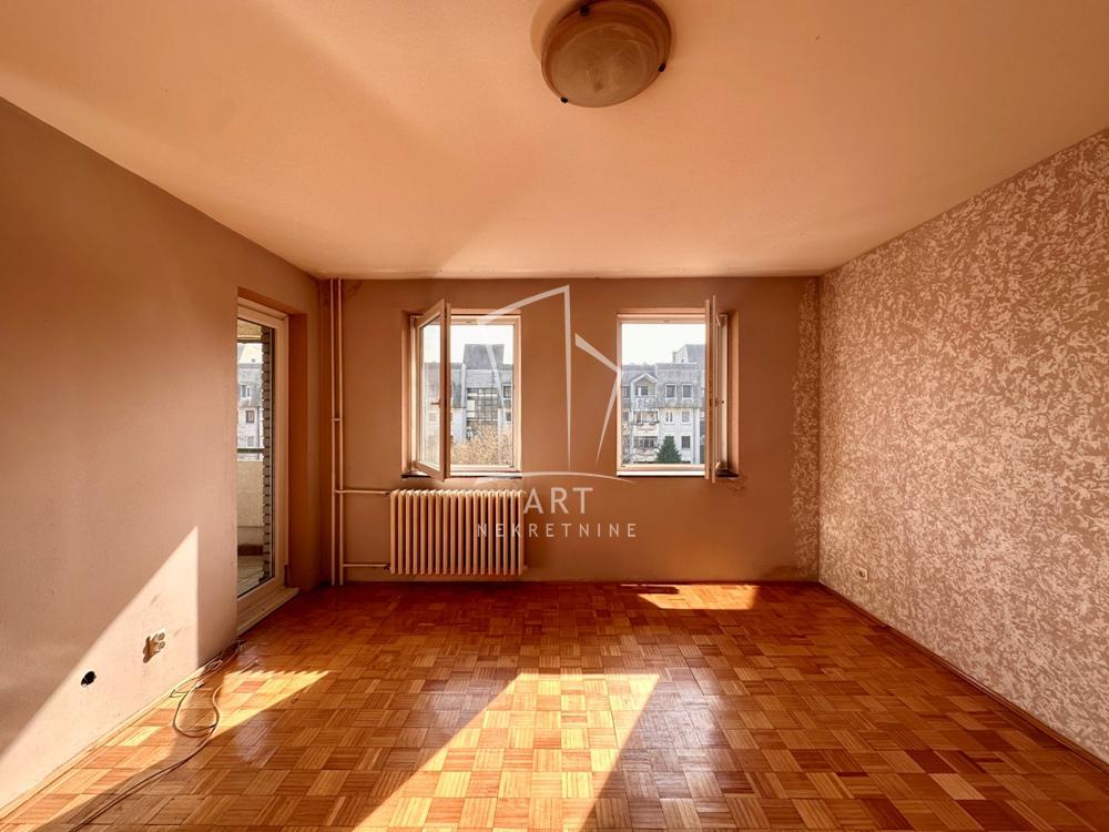 Stan na prodaju u Beogradu, Novi Beograd, dvoiposoban, 65m2, cena 198000 evra