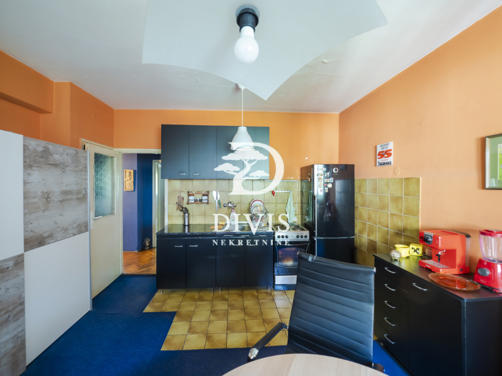 Stan na prodaju u Beogradu, Dorćol, dvoiposoban, 66m2, cena 345000 evra