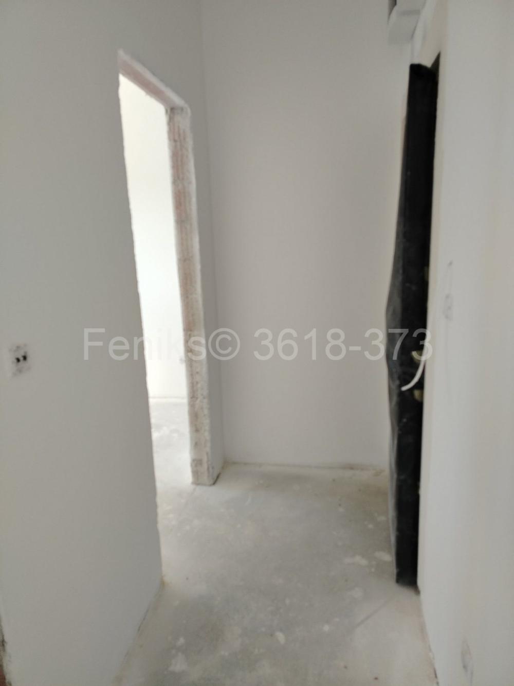 Stan na prodaju u Beogradu, Surčin, jednosoban, 30m2, cena 75000 evra