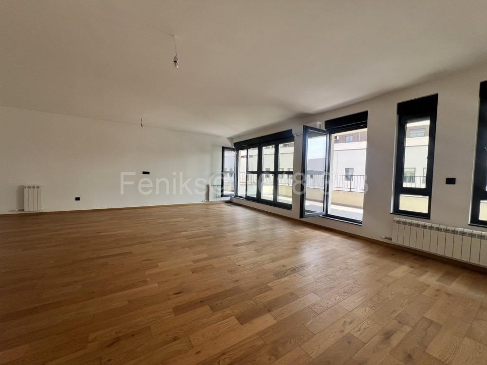 Stan na prodaju u Beogradu, Bogoslovija, dvosoban, 88m2, cena 375000 evra