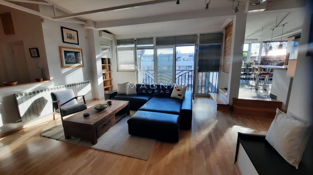 Stan na prodaju u Beogradu, Stari grad, cetvorosoban, 140m2, cena 510000 evra