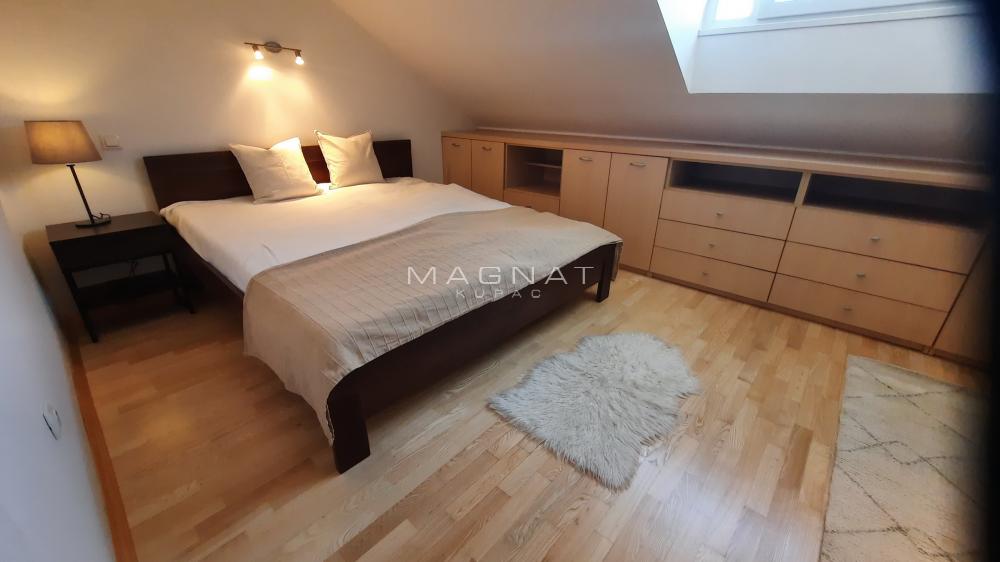 Stan na prodaju u Beogradu, Stari grad, cetvorosoban, 140m2, cena 510000 evra