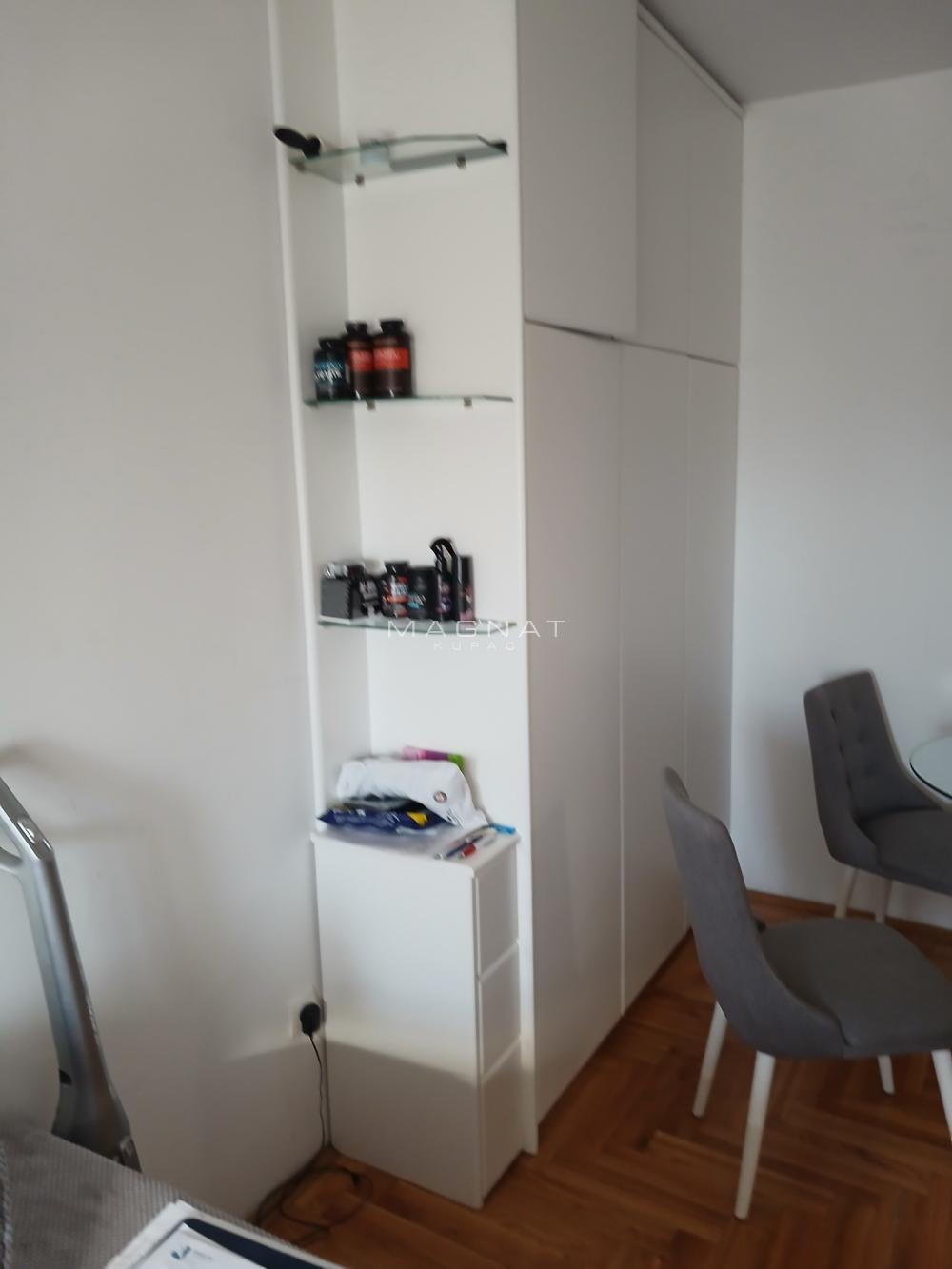 Stan na prodaju u Beogradu, Palilula, jednoiposoban, 36m2, cena 85000 evra