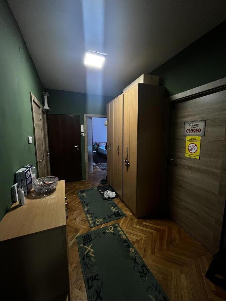 Stan na prodaju u Beogradu, Braće Jerković, trosoban, 69m2