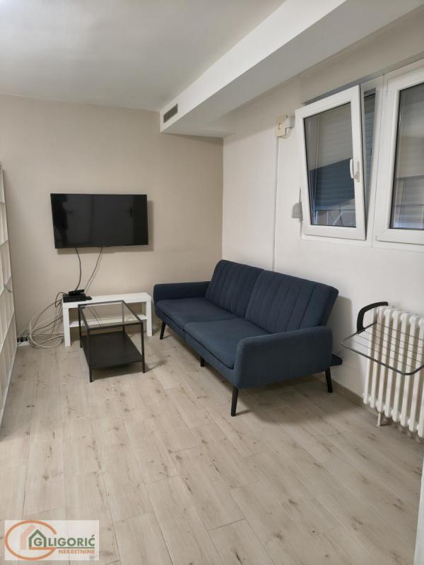 Stan na prodaju u Beogradu, Mirijevo, jednoiposoban, 40m2, cena 80000 evra