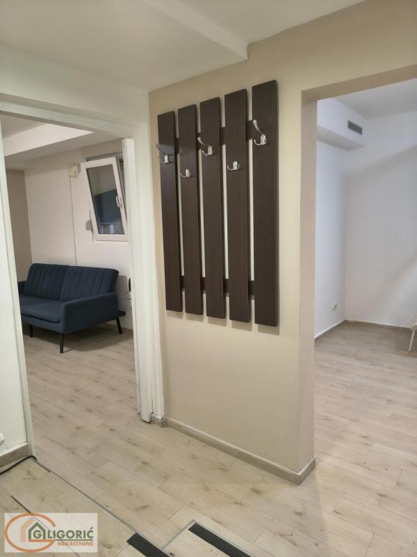 Stan na prodaju u Beogradu, Mirijevo, jednoiposoban, 40m2, cena 80000 evra
