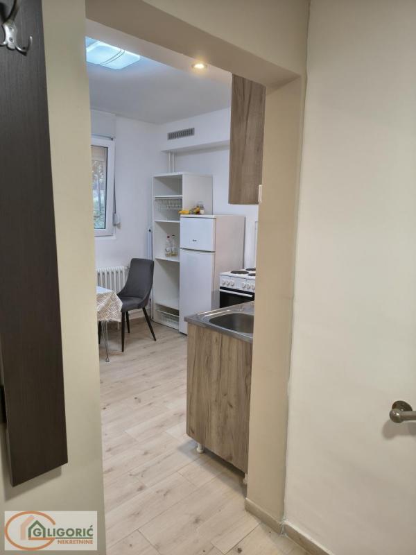 Stan na prodaju u Beogradu, Mirijevo, jednoiposoban, 40m2, cena 80000 evra