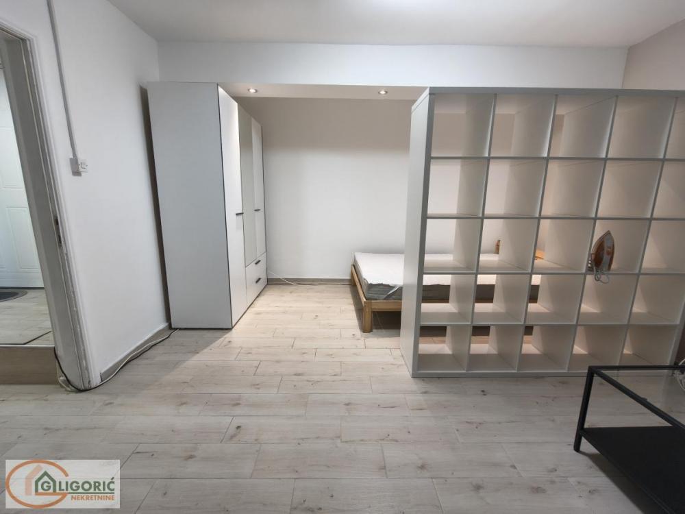 Stan na prodaju u Beogradu, Mirijevo, jednoiposoban, 40m2, cena 80000 evra