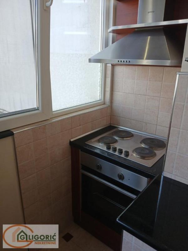 Stan na prodaju u Beogradu, Beograd (centar), dvosoban, 64m2, cena 299000 evra