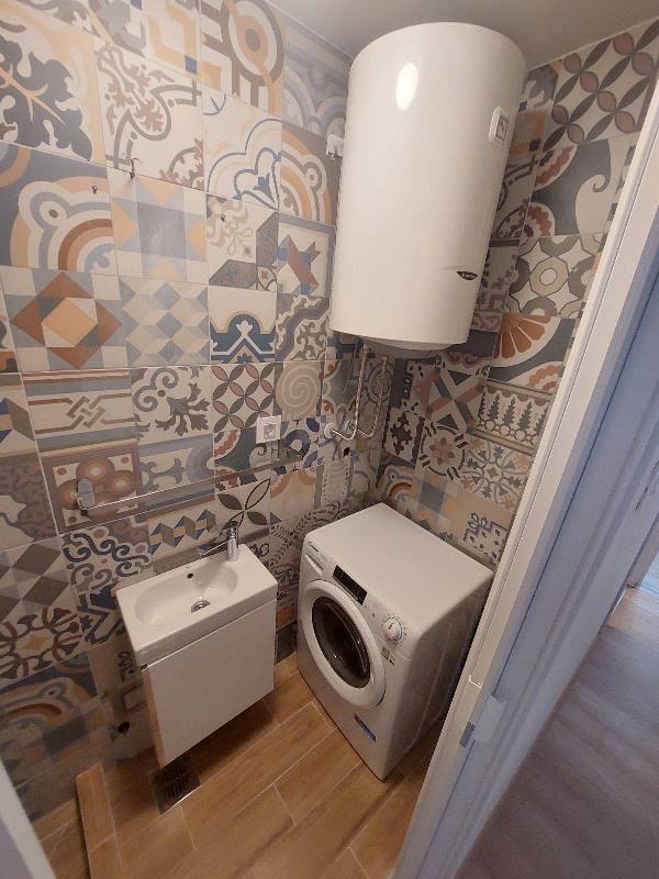 Stan na prodaju u Beogradu, Kaluđerica, jednoiposoban, 54m2, cena 86400 evra