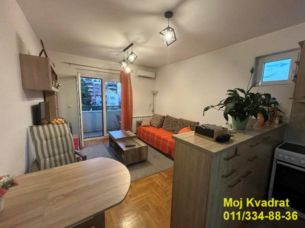 Stan na prodaju u Beogradu, Olimp, dvosoban, 38m2, cena 135000 evra