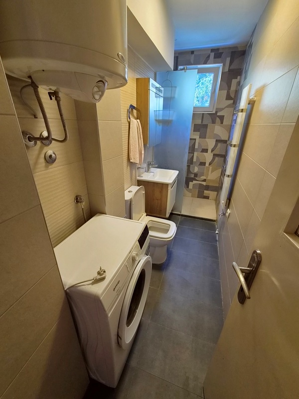 Stan na prodaju u Beogradu, Karaburma, dvosoban, 50m2, cena 149000 evra