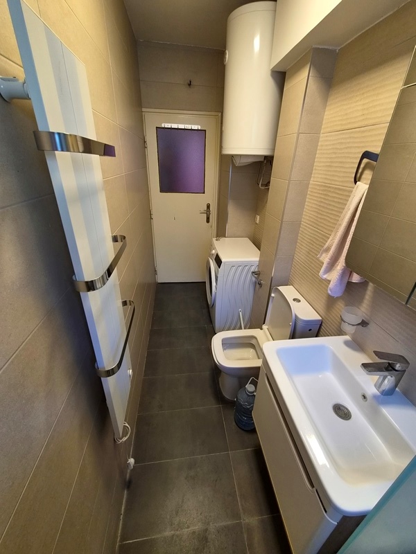 Stan na prodaju u Beogradu, Karaburma, dvosoban, 50m2, cena 149000 evra