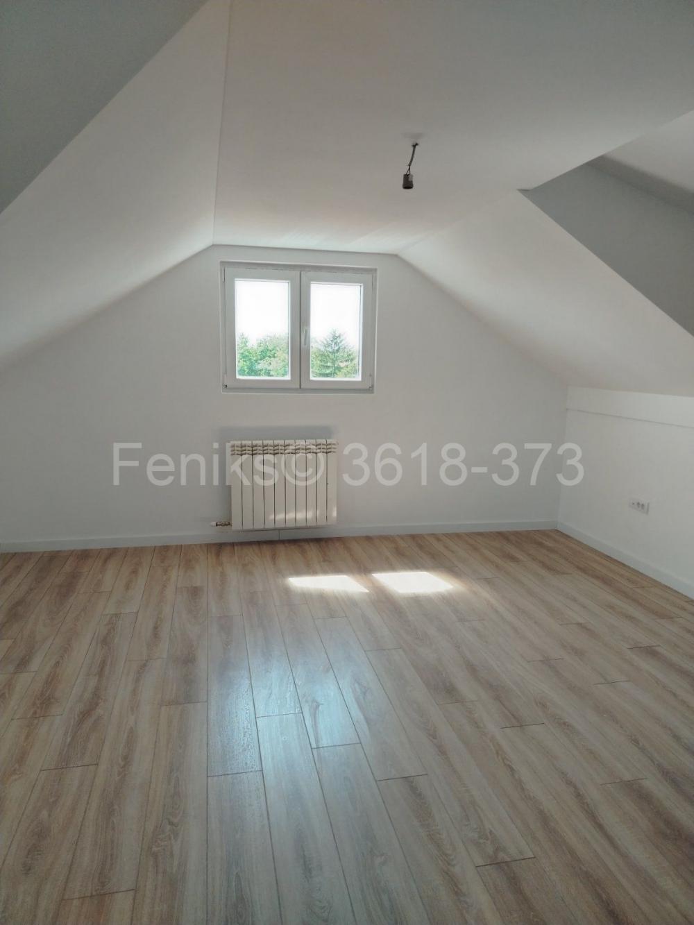Stan na prodaju u Beogradu, Surčin, jednoiposoban, 62m2, cena 102000 evra