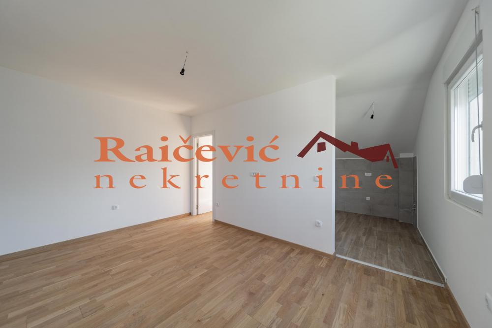 Stan na prodaju u Beogradu, Palilula, jednoiposoban, 37m2, cena 87650 evra