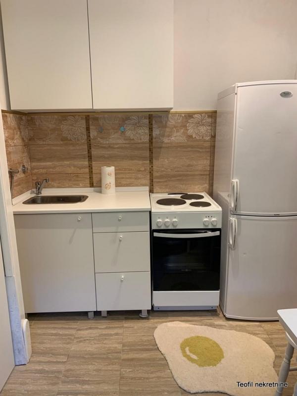 Stan na prodaju u Beogradu, Zemun centar, dvosoban, 37m2, cena 180000 evra
