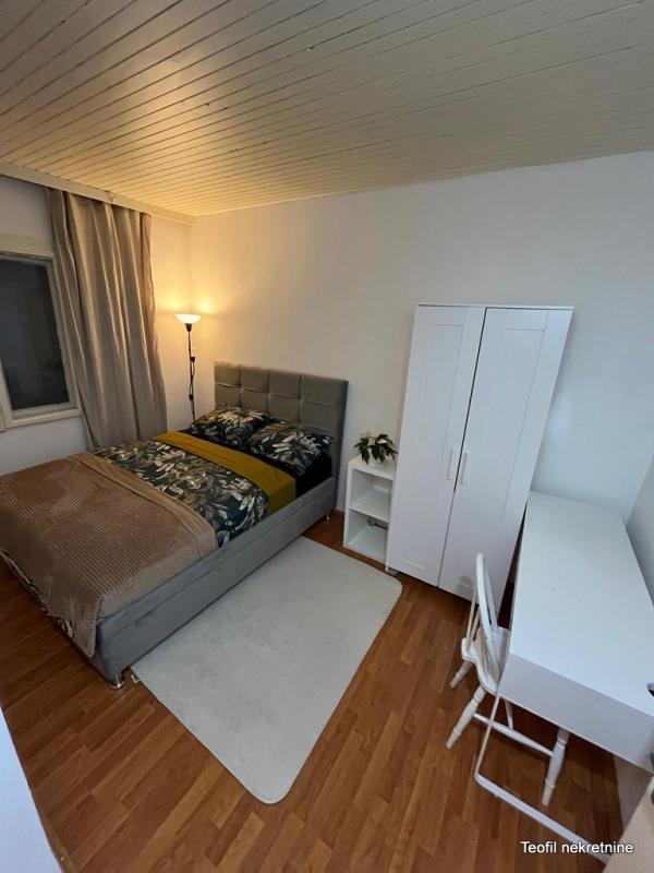 Stan na prodaju u Beogradu, Zemun centar, dvosoban, 37m2, cena 180000 evra