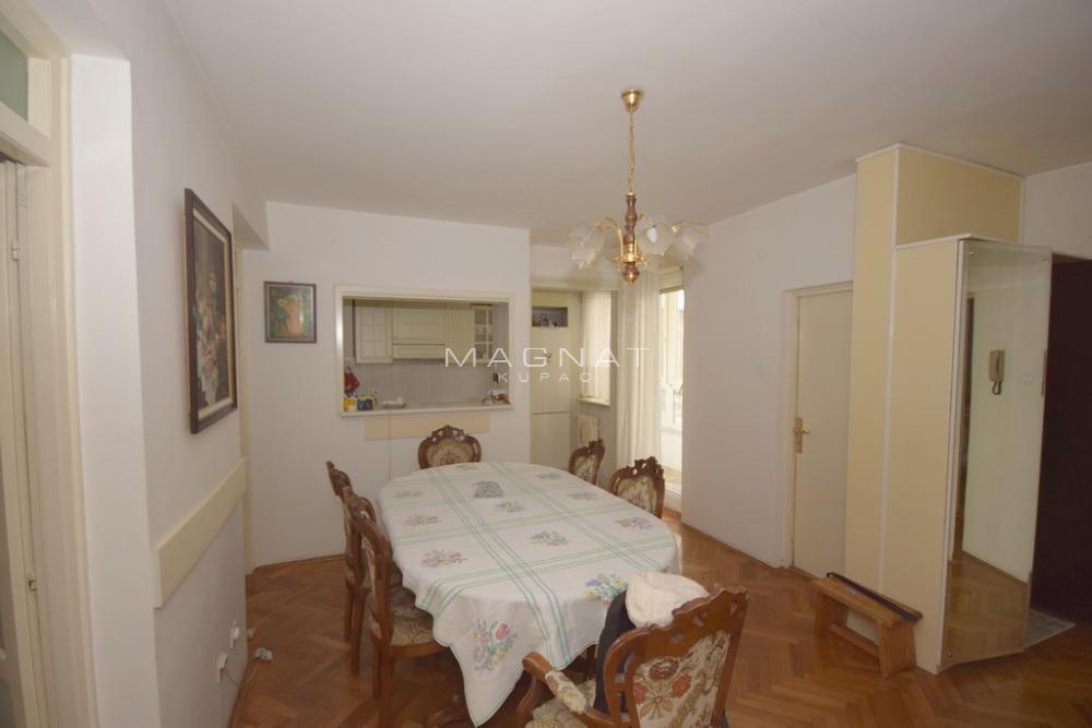 Stan na prodaju u Beogradu, Vračar, cetvorosoban, 105m2, cena 485000 evra