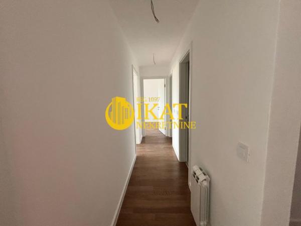 Stan na prodaju u Beogradu, Gornji grad, troiposoban, 95m2, cena 269838 evra