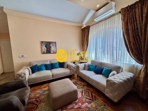 Stan na prodaju u Beogradu, Voždovac, dvosoban, 76m2, cena 295000 evra