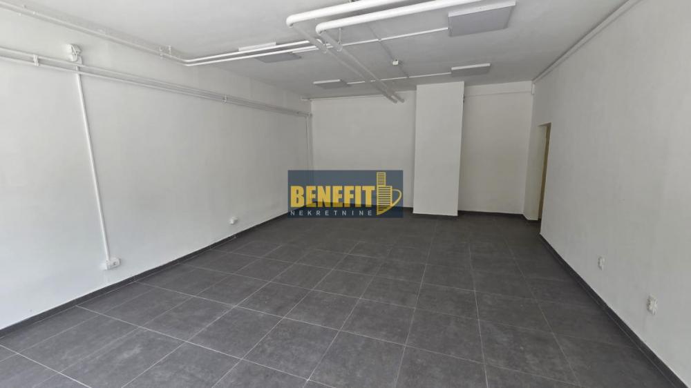 Stan na prodaju u Beogradu, Novi Beograd blok 72, 52m2, cena 139000 evra