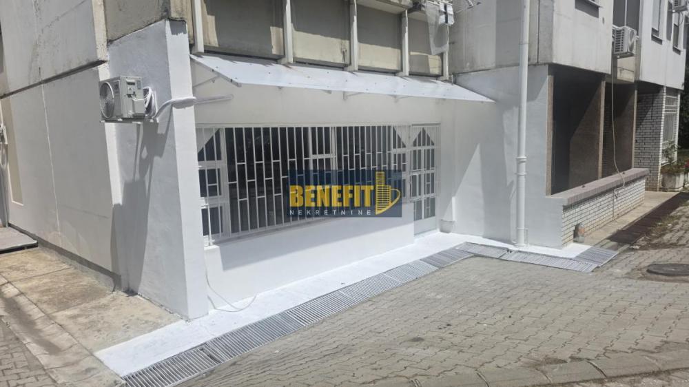 Stan na prodaju u Beogradu, Novi Beograd blok 72, 52m2, cena 139000 evra
