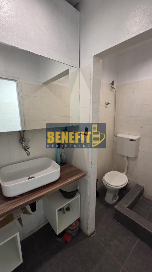 Stan na prodaju u Beogradu, Novi Beograd blok 72, 52m2, cena 139000 evra