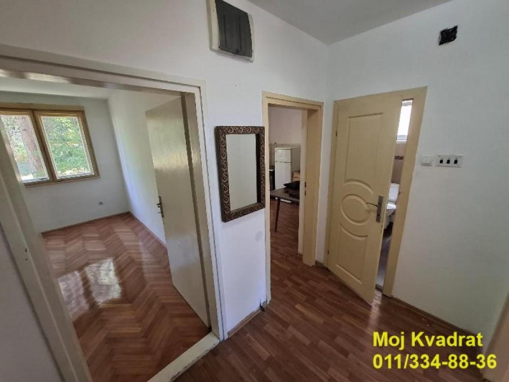 Stan na prodaju u Beogradu, Žarkovo, dvosoban, 56m2, cena 167000 evra
