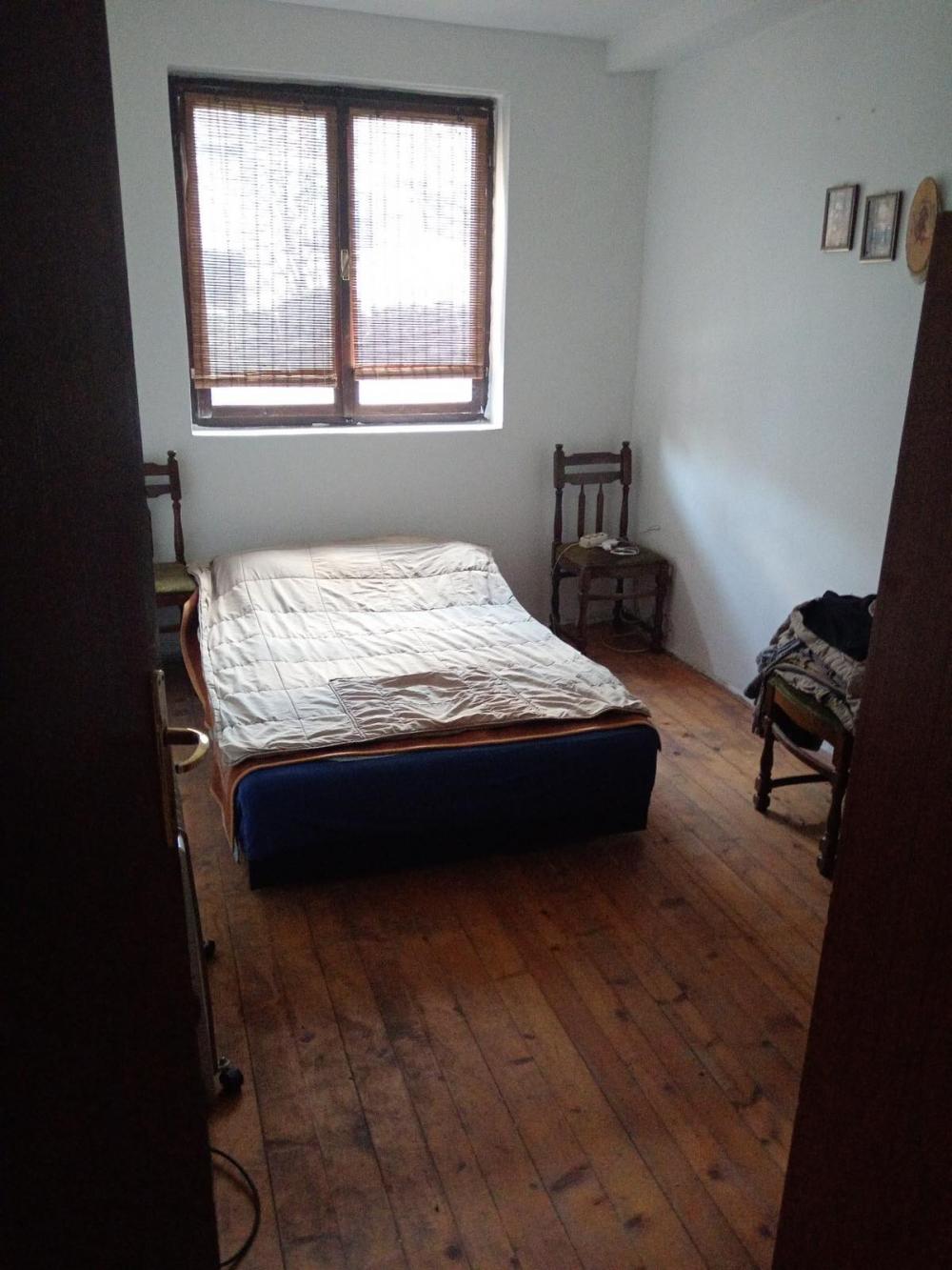 Stan na prodaju u Beogradu, Surčin, 209m2, cena 260000 evra