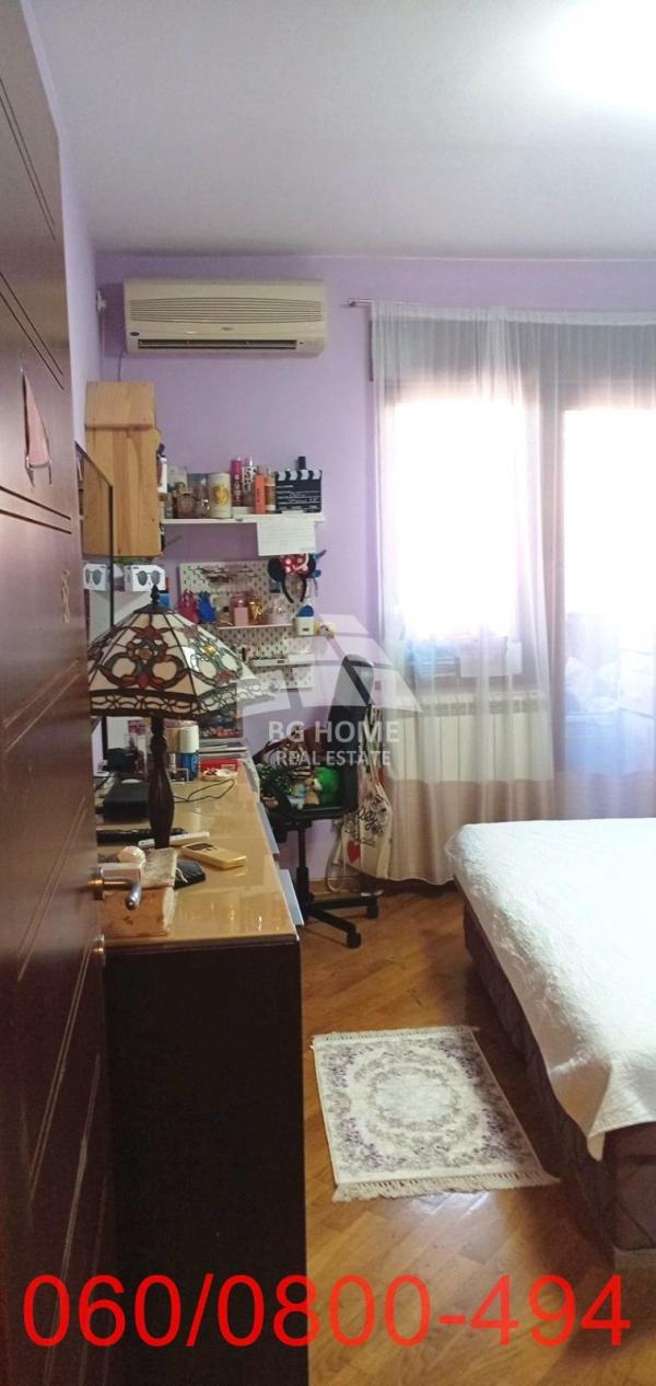 Stan na prodaju u Beogradu, Kalenić pijaca, dvosoban, 52m2, cena 265000 evra