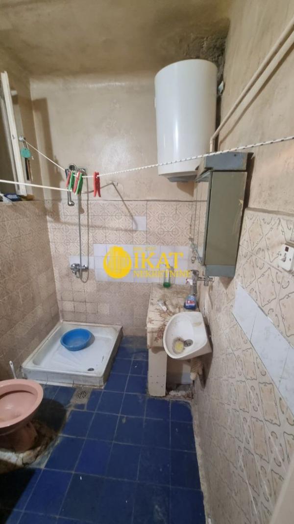 Stan na prodaju u Beogradu, Gornji Dorćol, jednoiposoban, 40m2, cena 123000 evra