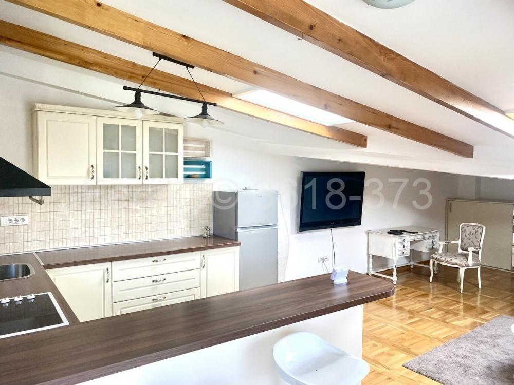 Stan na prodaju u Beogradu, Dedinje, dvosoban, 63m2, cena 195000 evra
