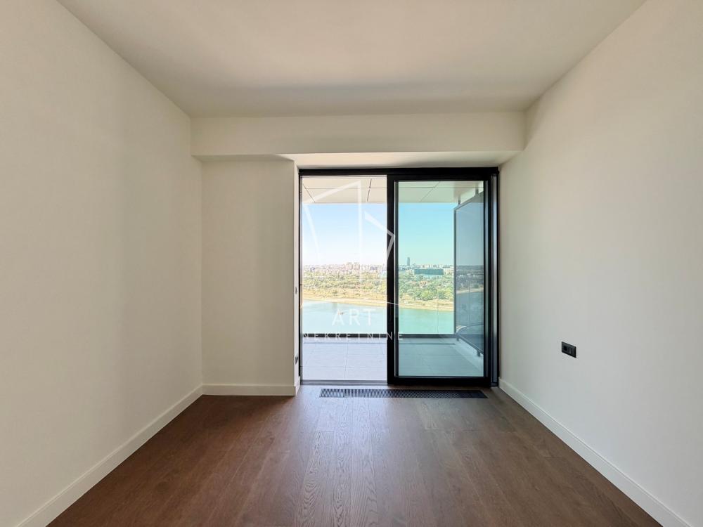 Stan na prodaju u Beogradu, Beograd na vodi, cetvorosoban, 150m2, cena 969000 evra