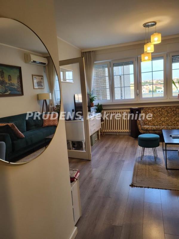 Stan na prodaju u Beogradu, Mirijevo 1, jednoiposoban, 41m2, cena 147000 evra