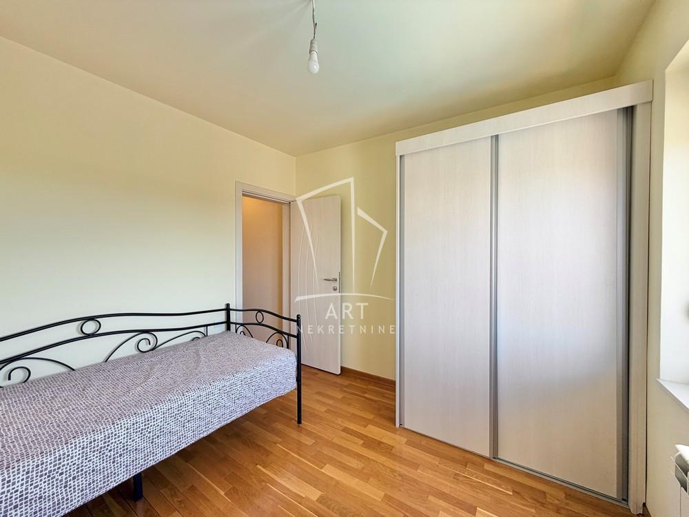 Stan na prodaju u Beogradu, Vojvode Stepe, cetvorosoban, 112m2, cena 293600 evra