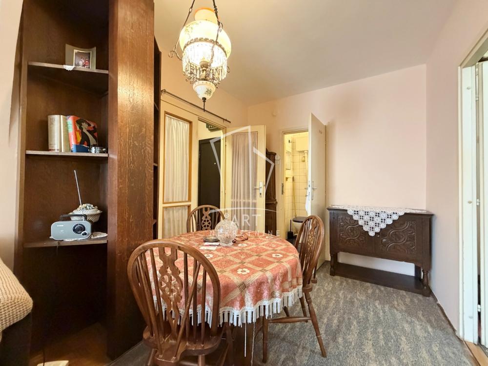 Stan na prodaju u Beogradu, Novi Beograd, troiposoban, 77m2, cena 255000 evra