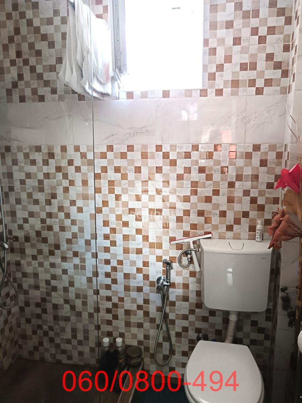 Stan na prodaju u Beogradu, Cvetkova pijaca, dvoiposoban, 56m2, cena 180000 evra