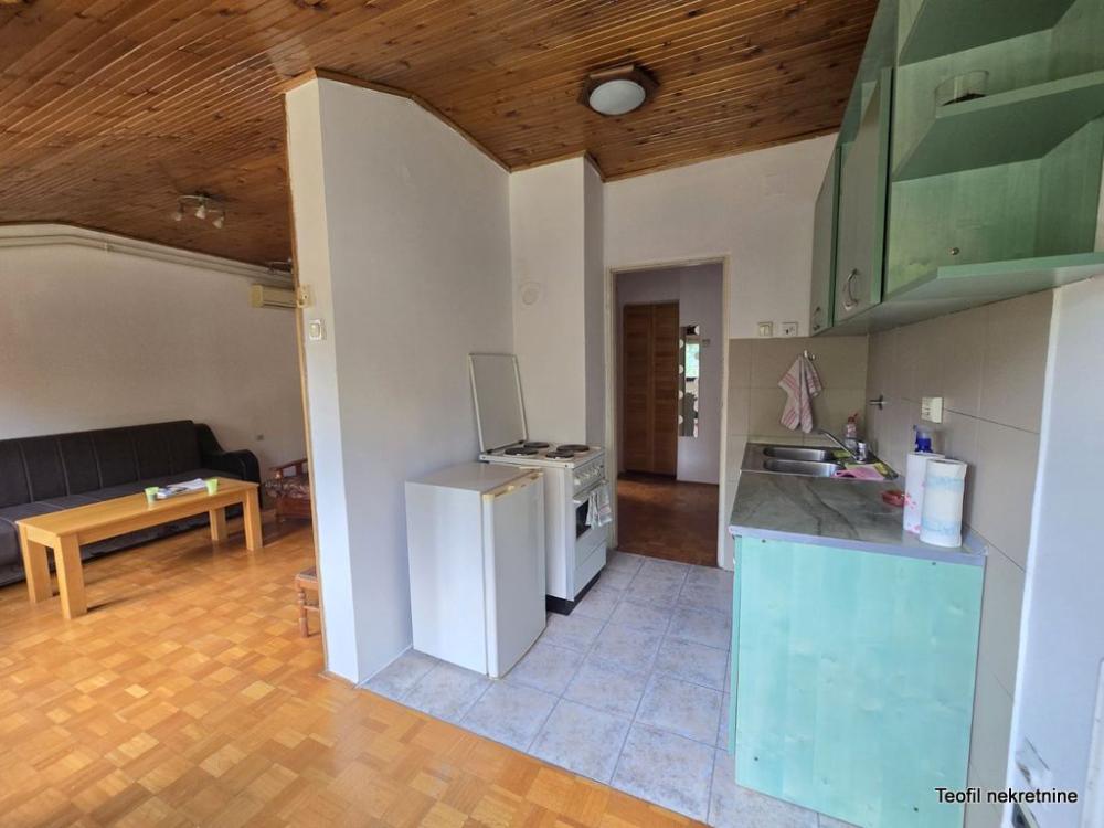 Stan na prodaju u Beogradu, Učiteljsko naselje, dvosoban, 48m2, cena 162000 evra