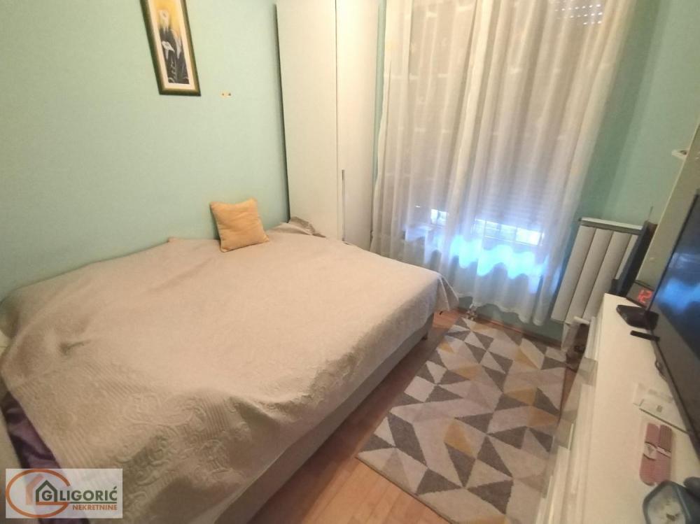 Stan na prodaju u Beogradu, Naselje Stepa Stepanović, jednoiposoban, 62m2, cena 192000 evra
