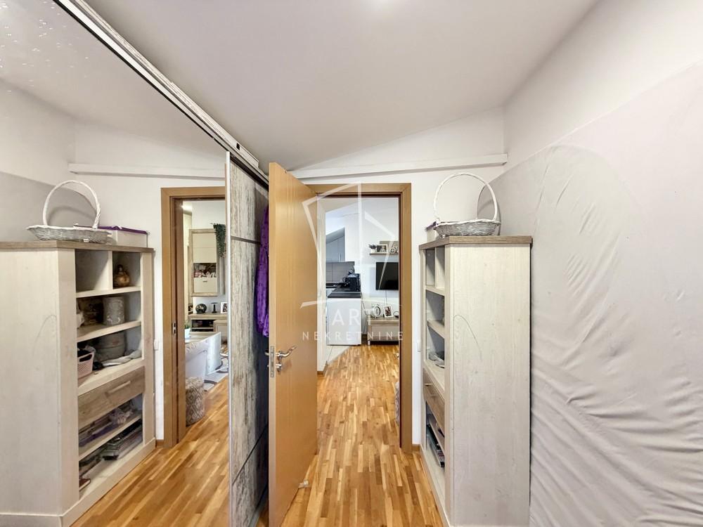 Stan na prodaju u Beogradu, Mirijevo, dvoiposoban, 49m2, cena 138900 evra