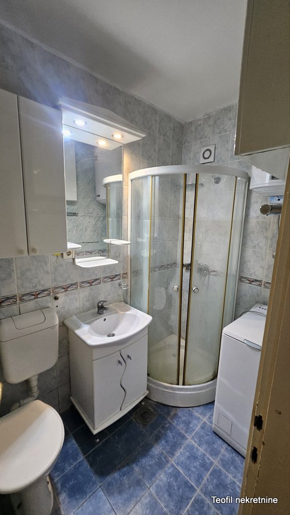 Stan na prodaju u Beogradu, Zemun polje, jednosoban, 43m2, cena 94600 evra
