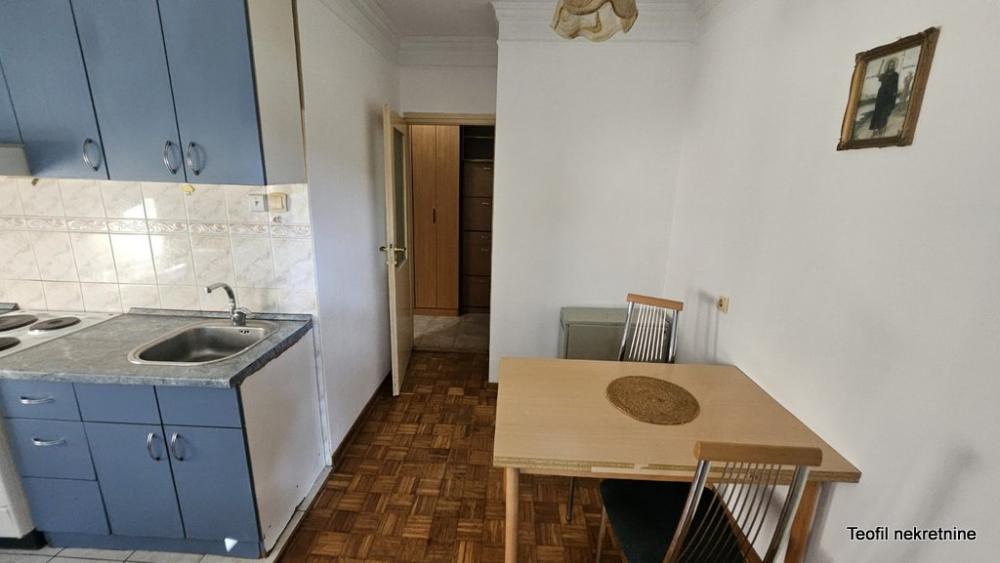 Stan na prodaju u Beogradu, Zemun polje, jednosoban, 43m2, cena 94600 evra