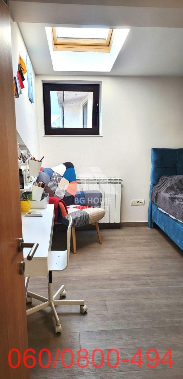 Stan na prodaju u Beogradu, Đeram pijaca, cetvorosoban, 98m2, cena 380000 evra