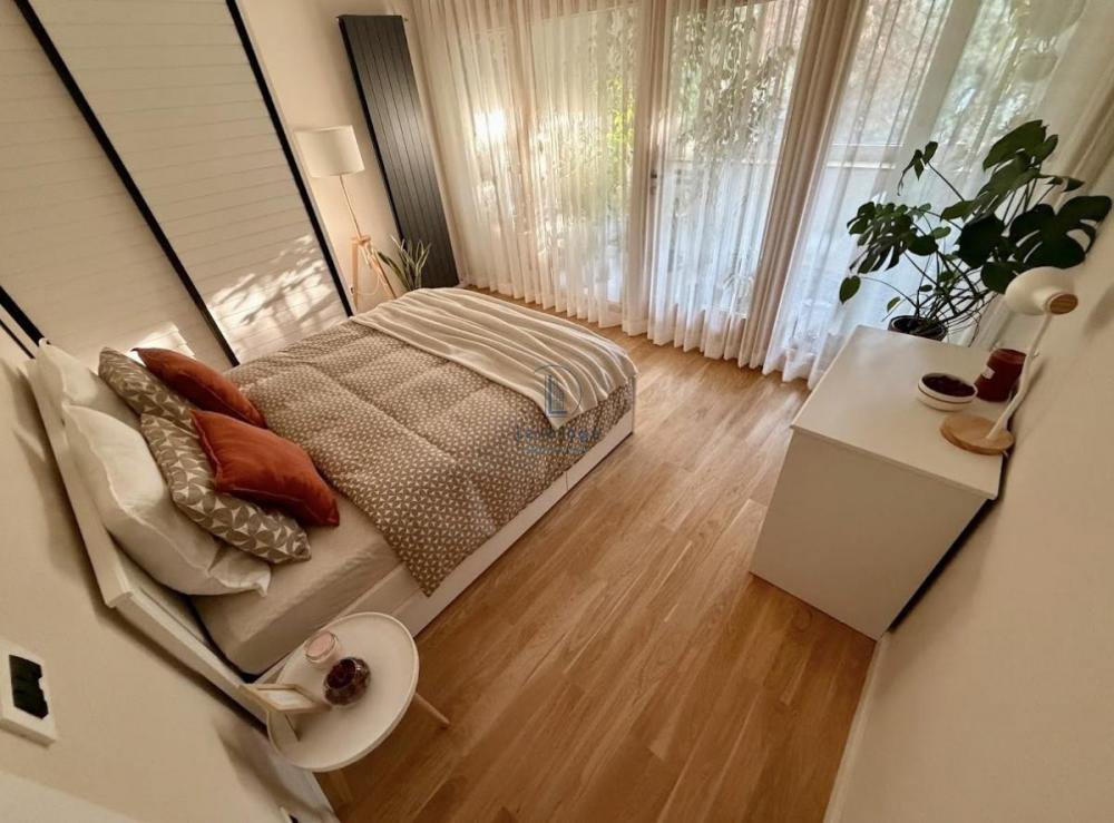 Stan na prodaju u Beogradu, Višnjička banja, troiposoban, 85m2, cena 330000 evra