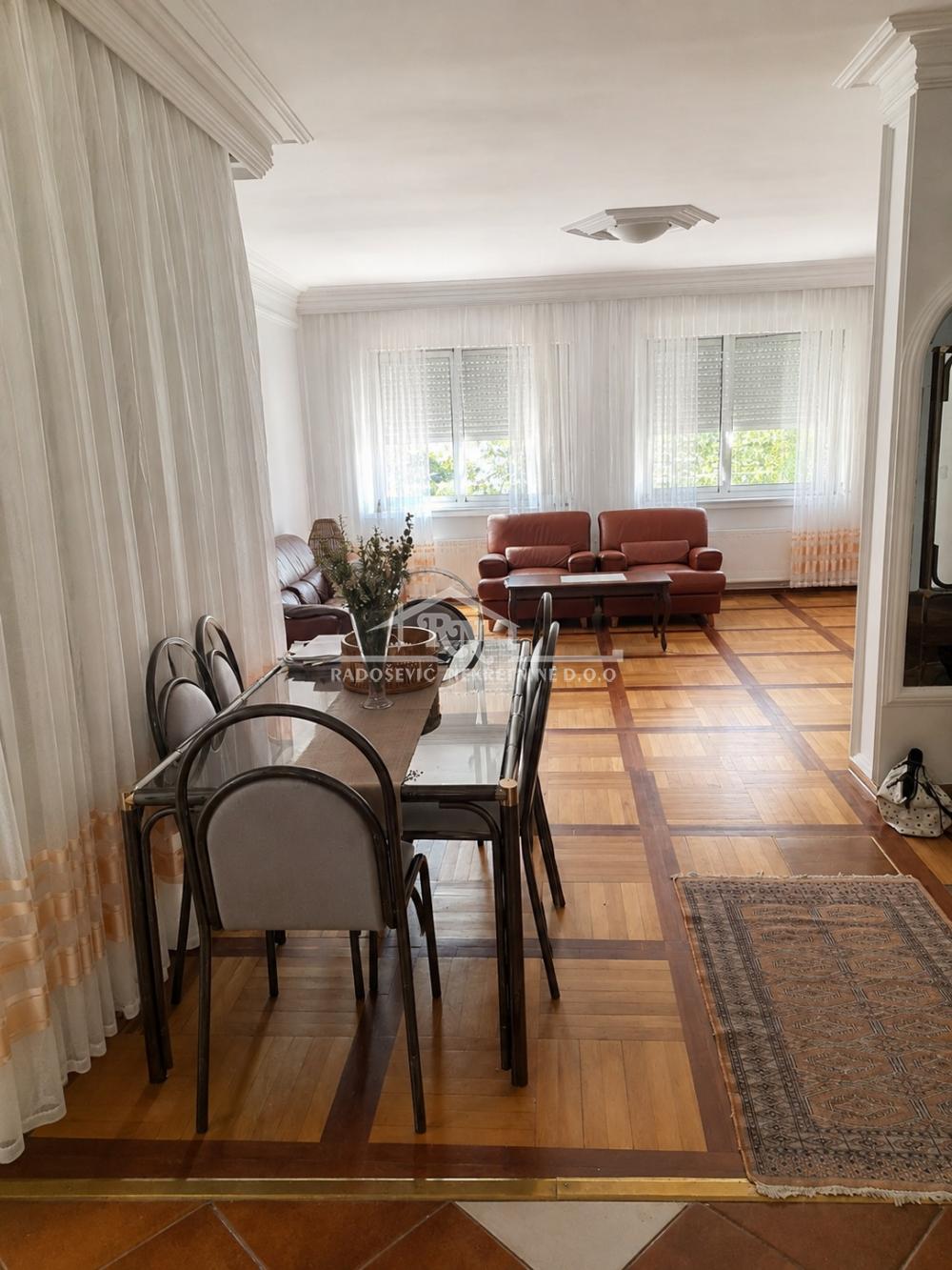 Stan na prodaju u Beogradu, Banovo brdo, 150m2, cena 529000 evra