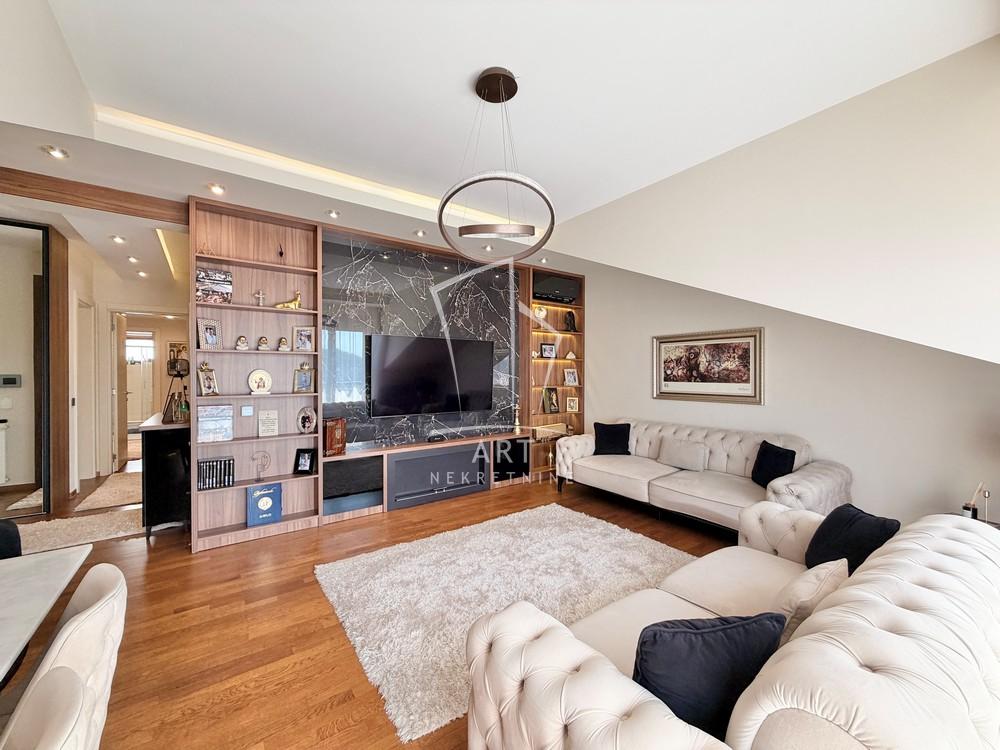Stan na prodaju u Beogradu, Dedinje, cetvorosoban, 103m2, cena 490000 evra