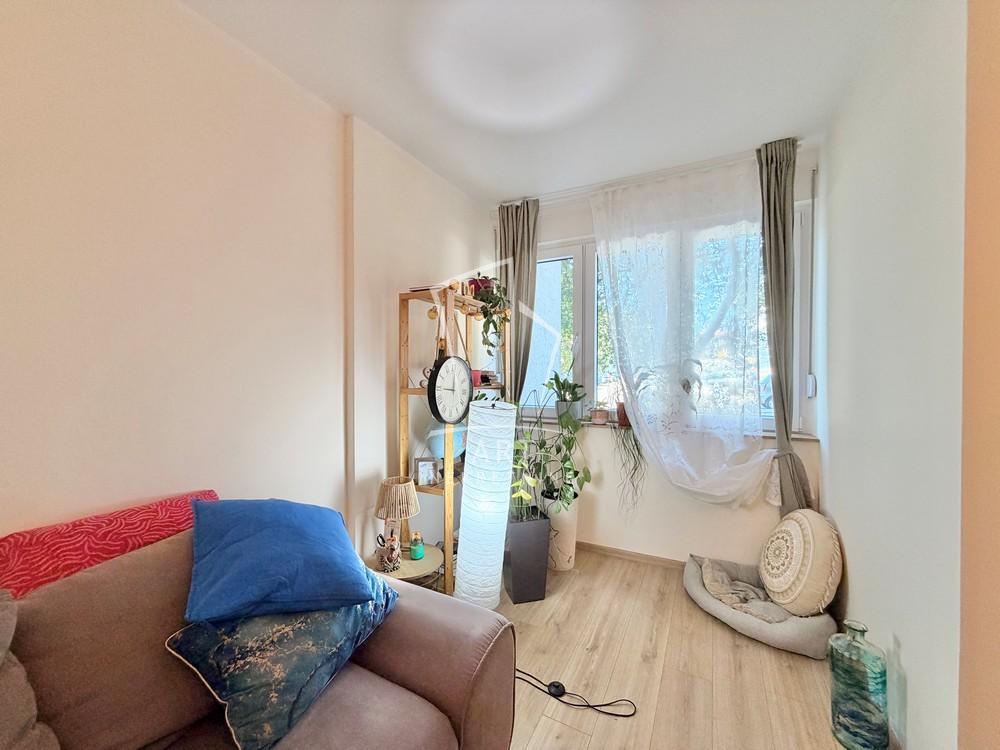 Stan na prodaju u Beogradu, Mirijevo, dvosoban, 53m2, cena 159500 evra