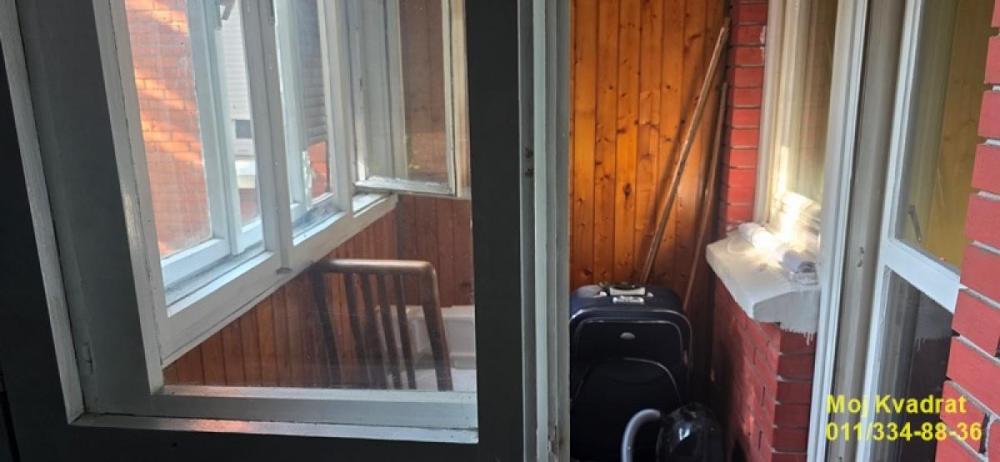 Stan na prodaju u Beogradu, Labudovo brdo, dvoiposoban, 58m2, cena 153000 evra