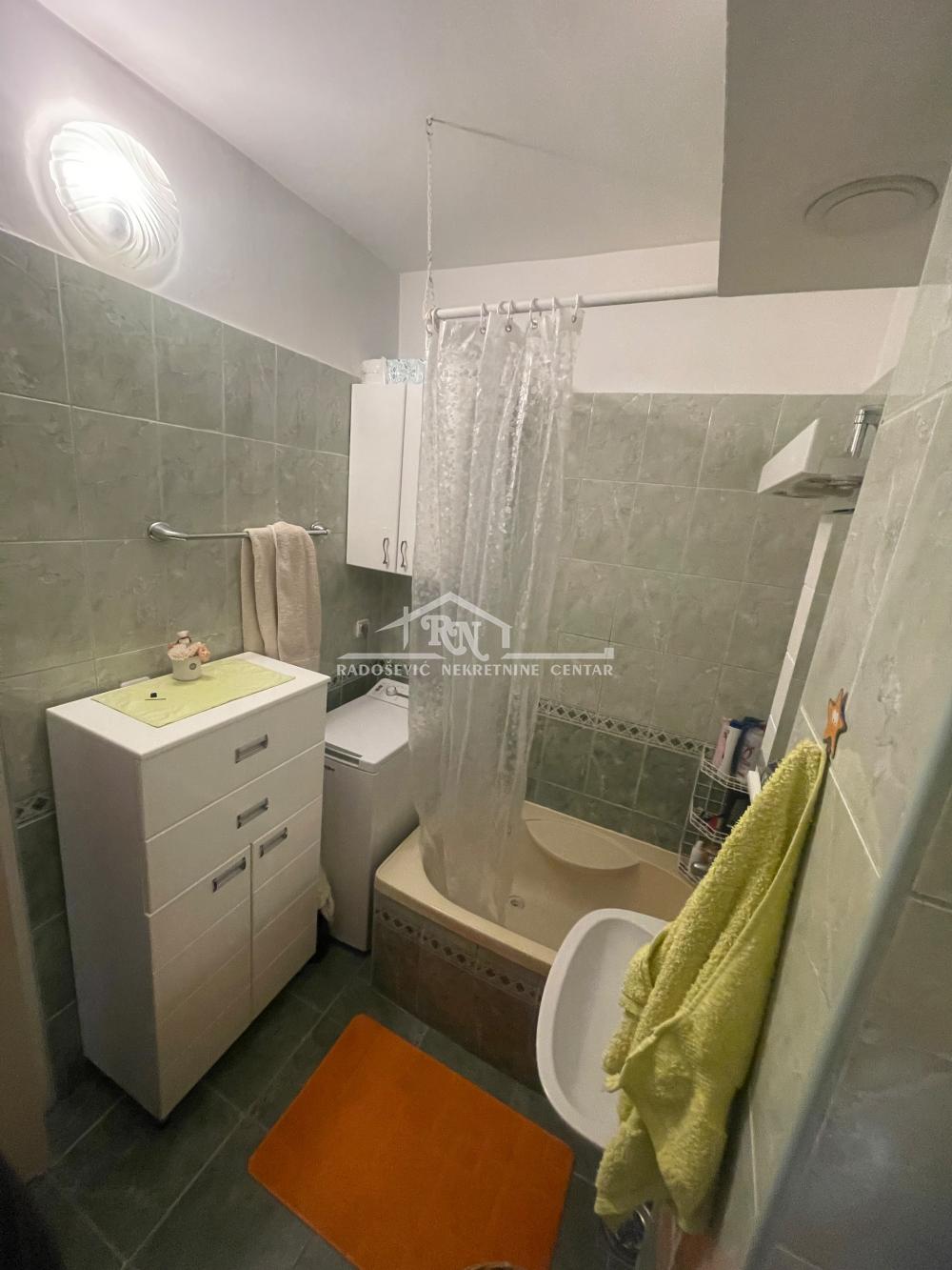Stan na prodaju u Beogradu, Palilula, trosoban, 70m2, cena 154000 evra